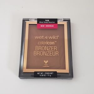 ⭐4/$15 Wet n Wild Bronzer What Shady Beaches